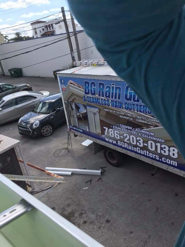 Images BG Rain Gutter Corp