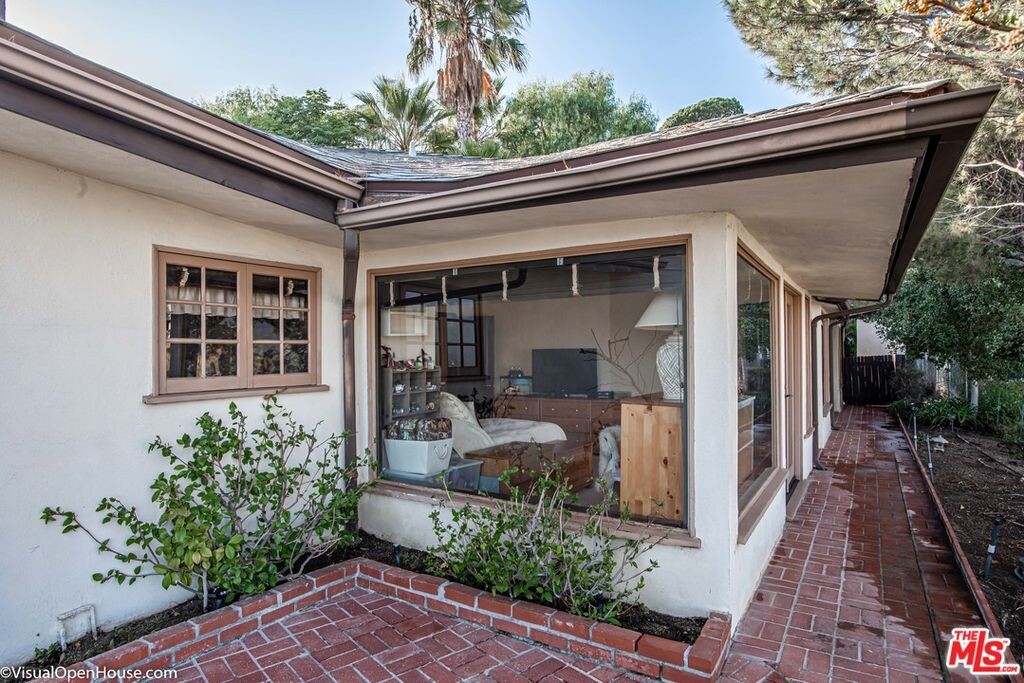 Images Sean Dye Real Estate - Keller Williams Beverly Hills