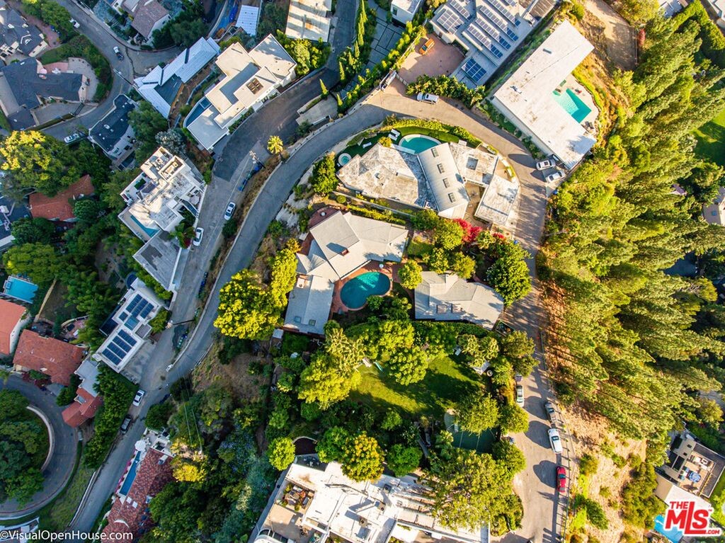 Images Sean Dye Real Estate - Keller Williams Beverly Hills