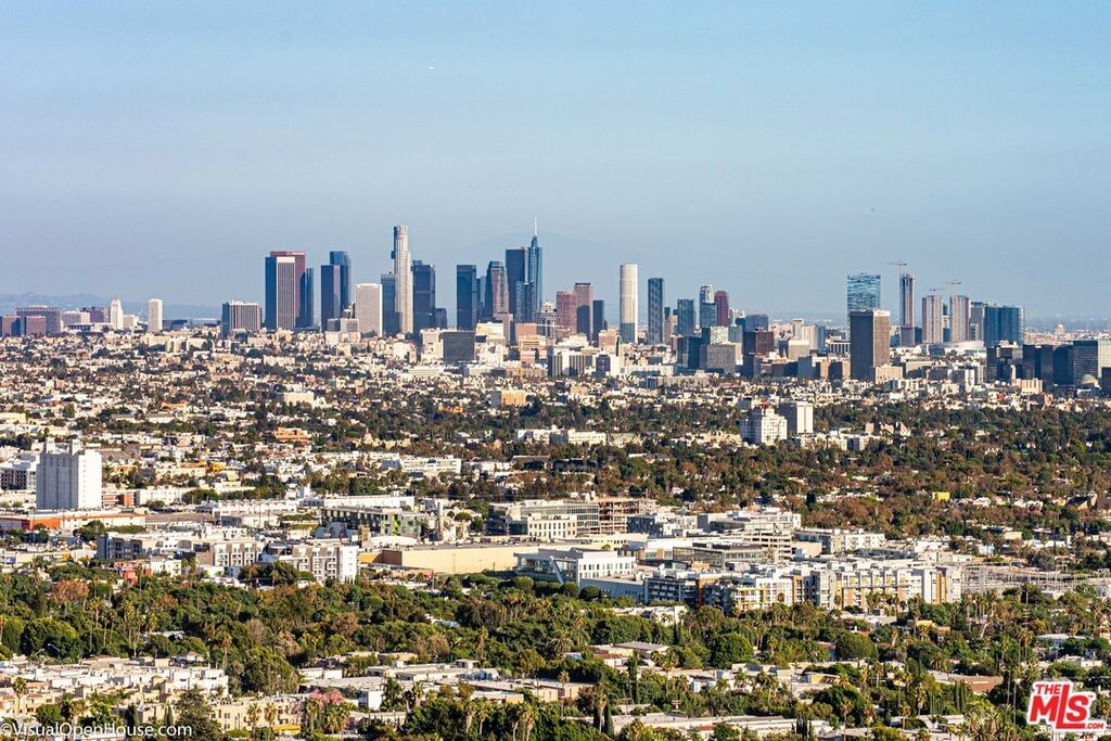 Images Sean Dye Real Estate - Keller Williams Beverly Hills