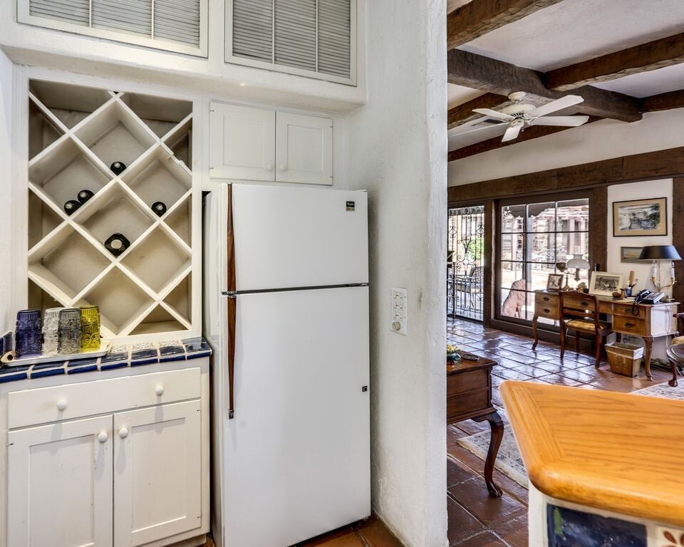 Images Sean Dye Real Estate - Keller Williams Beverly Hills