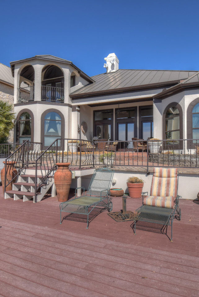 Images Judy Nissen, Horseshoe Bay Resort Realty