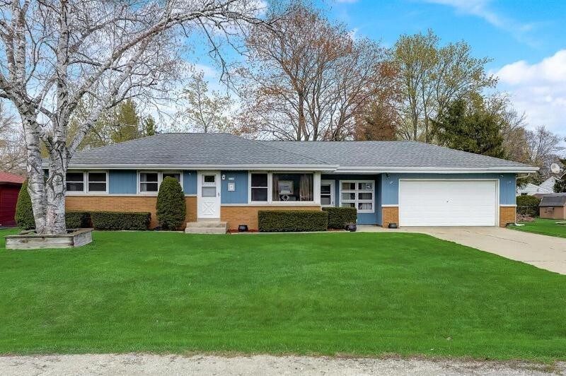 Images Curt Bauer Realtor First Weber, Inc.