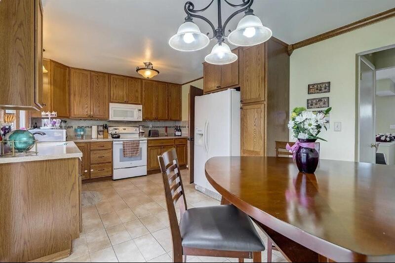 Images Curt Bauer Realtor First Weber, Inc.