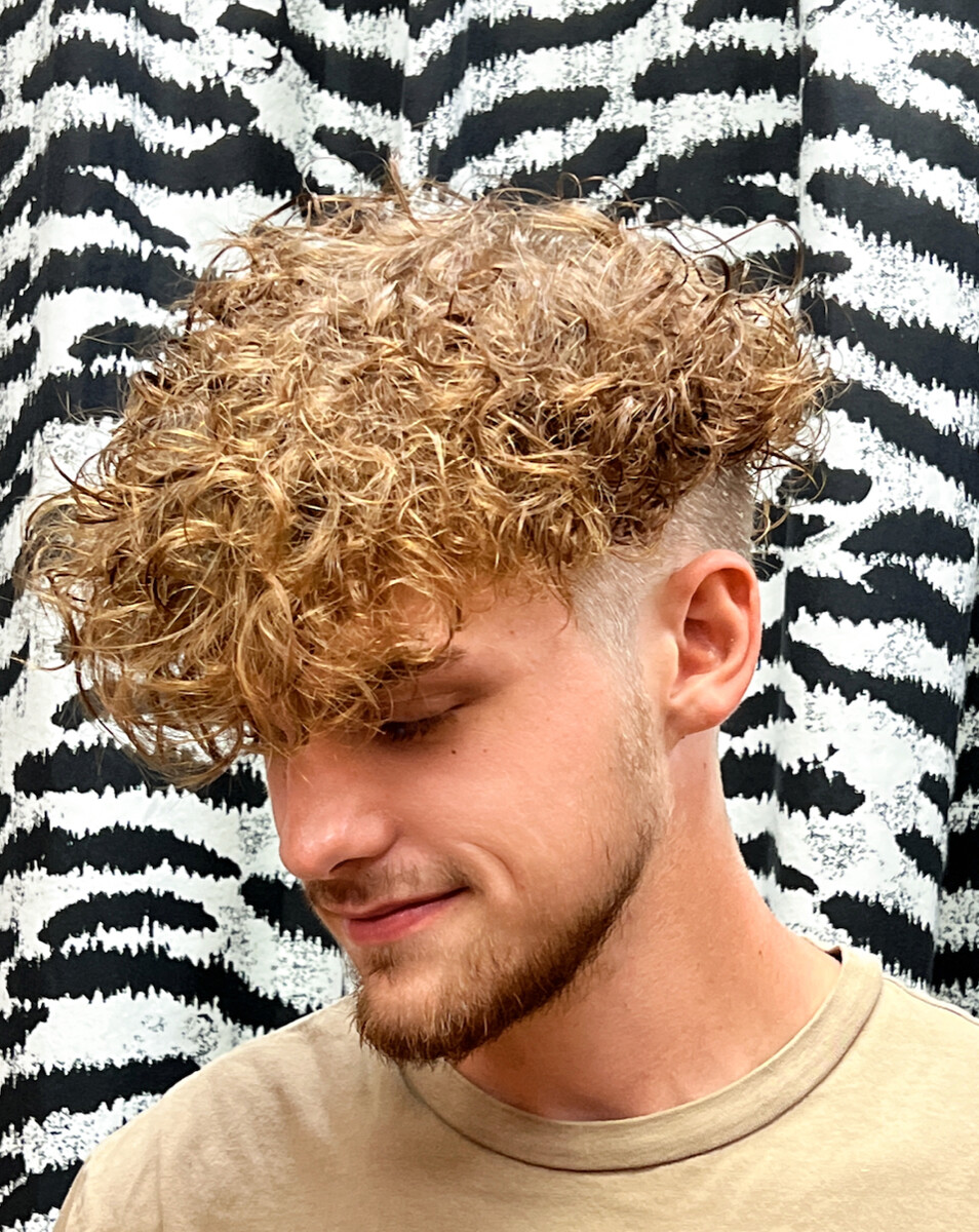 Images Synergy Salon