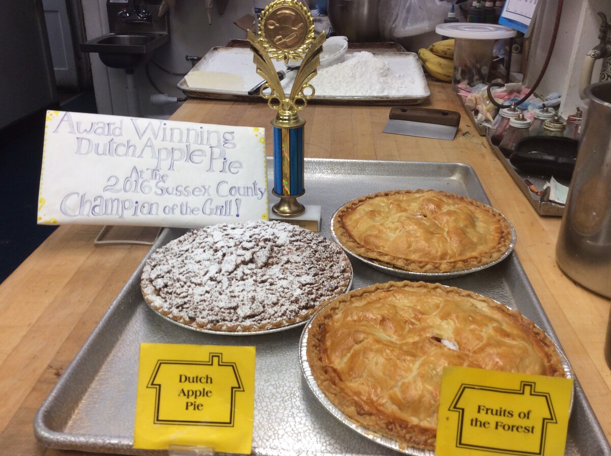 Images Yellow Cottage Deli & Bakery