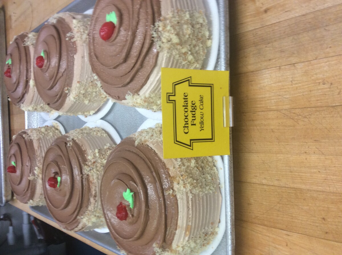 Images Yellow Cottage Deli & Bakery