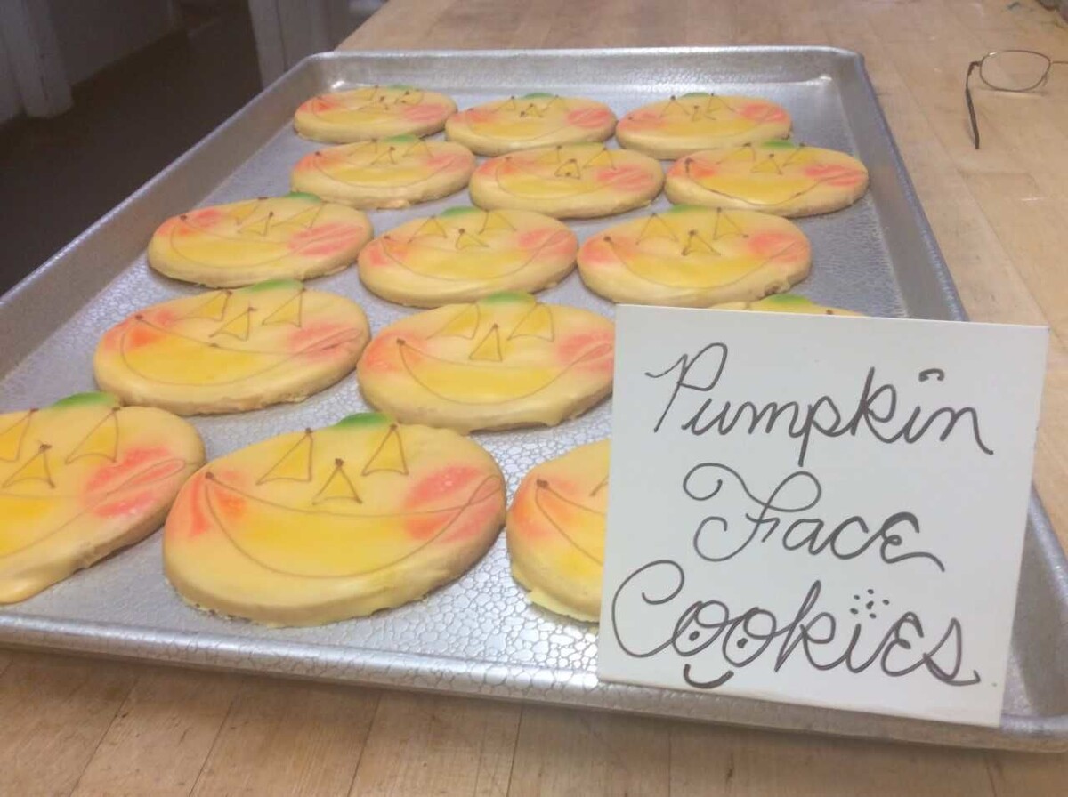 Images Yellow Cottage Deli & Bakery