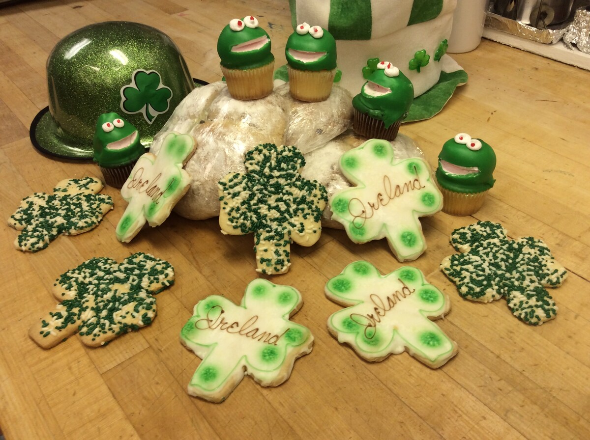 Images Yellow Cottage Deli & Bakery