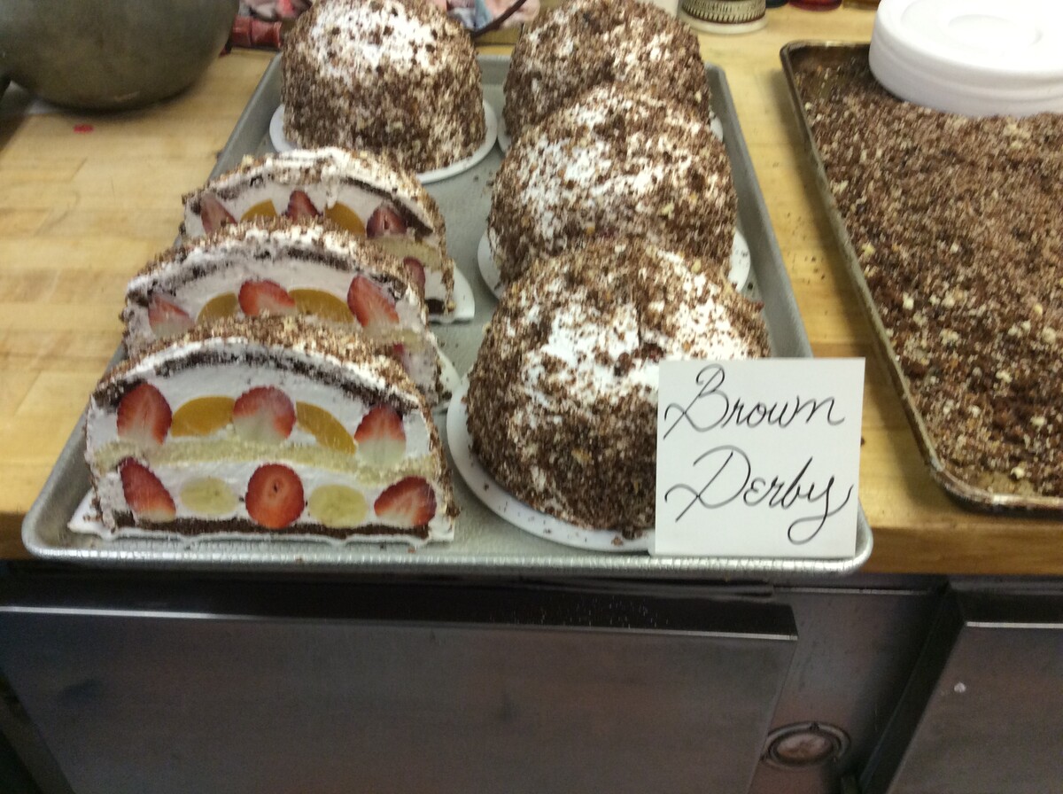 Images Yellow Cottage Deli & Bakery