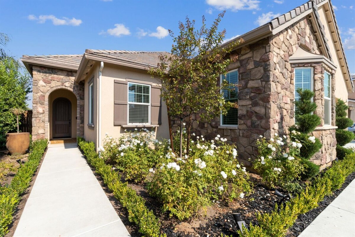 Images Guarantee Real Estate - Dale Beshansky