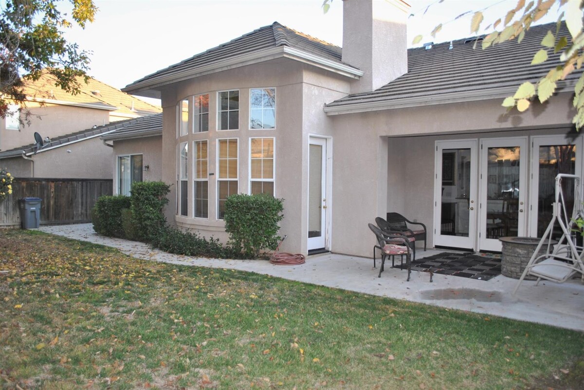 Images Guarantee Real Estate - Dale Beshansky