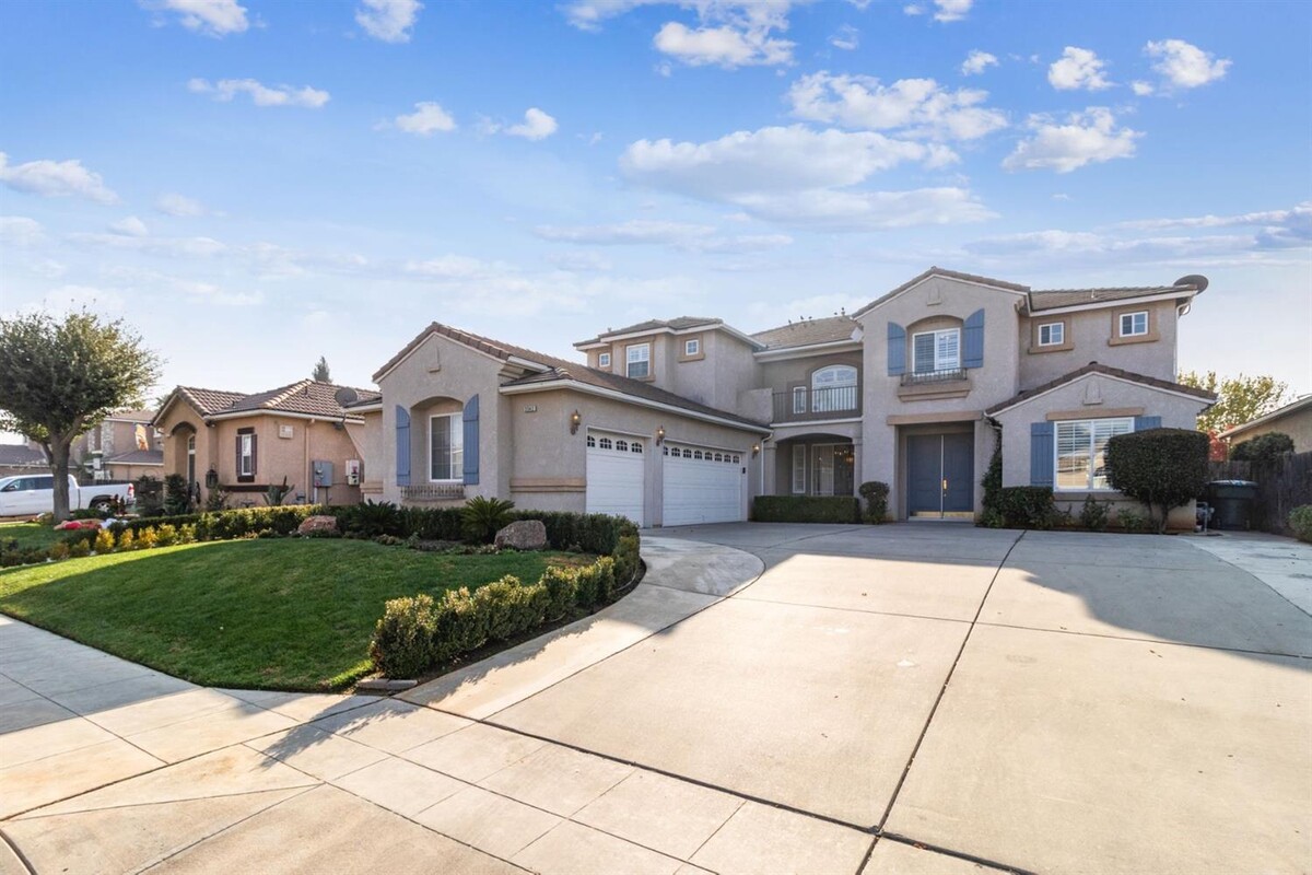 Images Guarantee Real Estate - Dale Beshansky