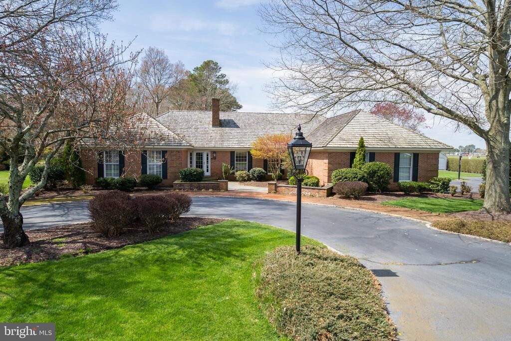 Images Keller Williams Realty Delmarva - Thomas Schoenbeck