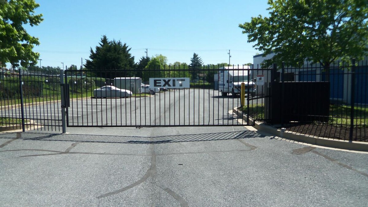 Images Self Storage Plus