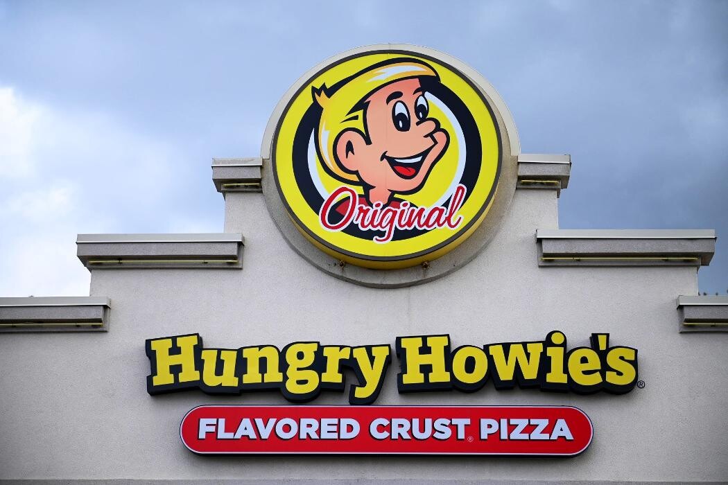 Images Hungry Howie's Pizza