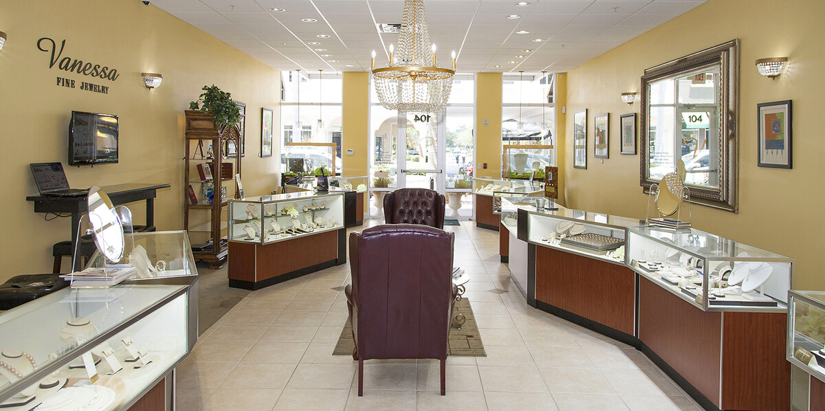 Images Vanessa Fine Jewelry
