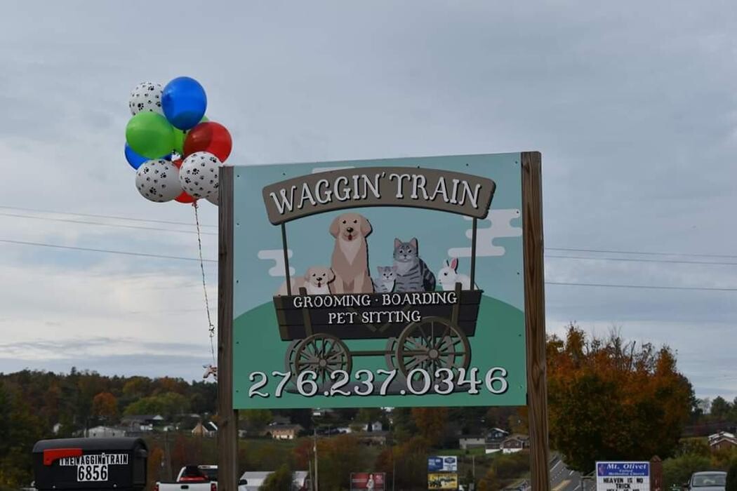 Images JR Pet Services Waggin' Train, LLC