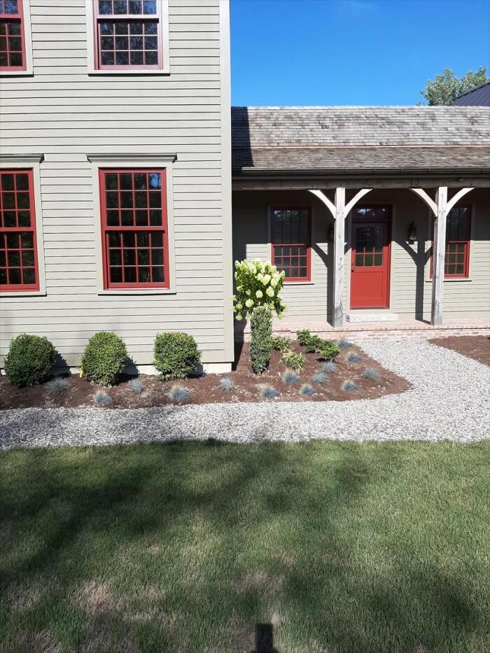 Images Young's at Three Rivers