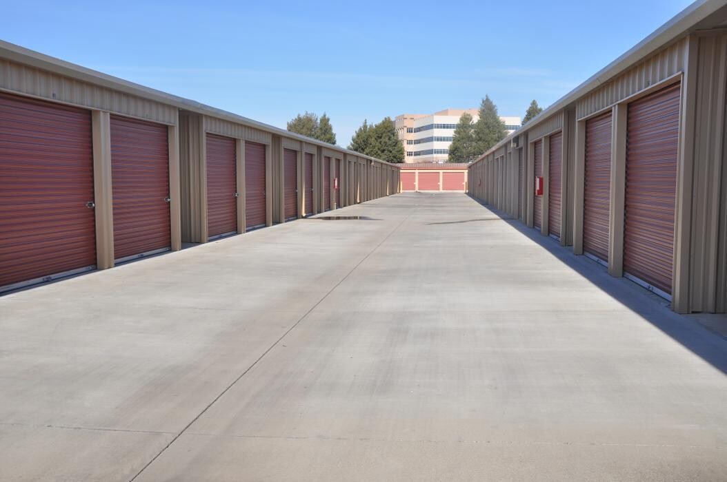 Images Park West Self Storage