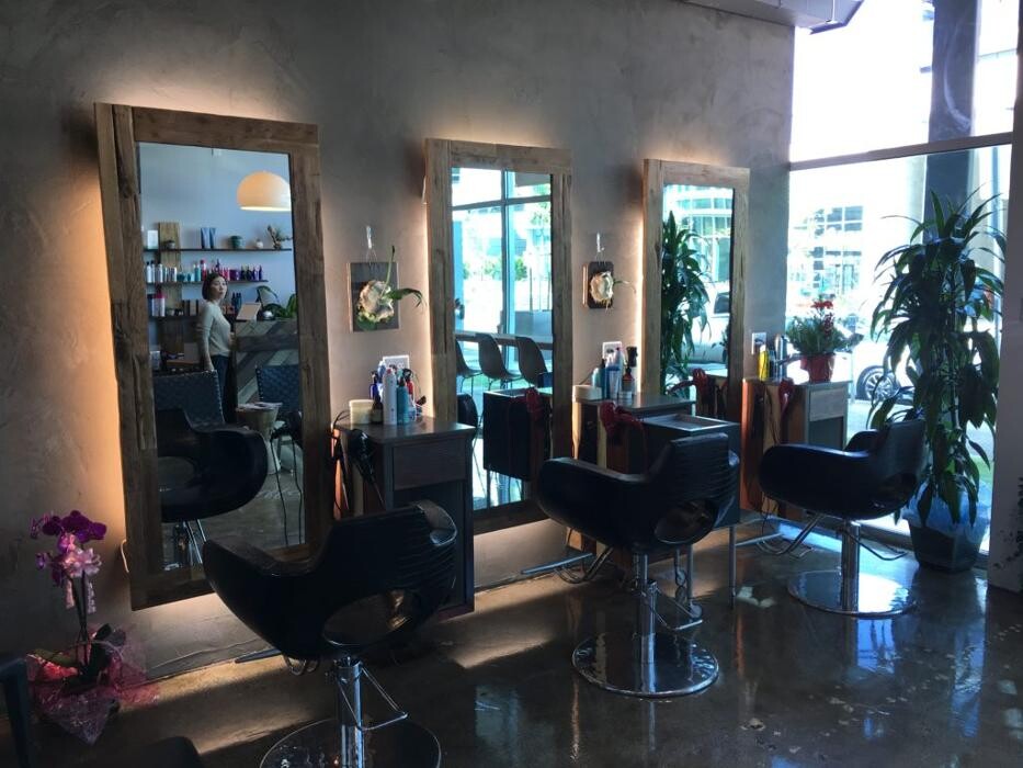 Images Tiffany Hair Co.