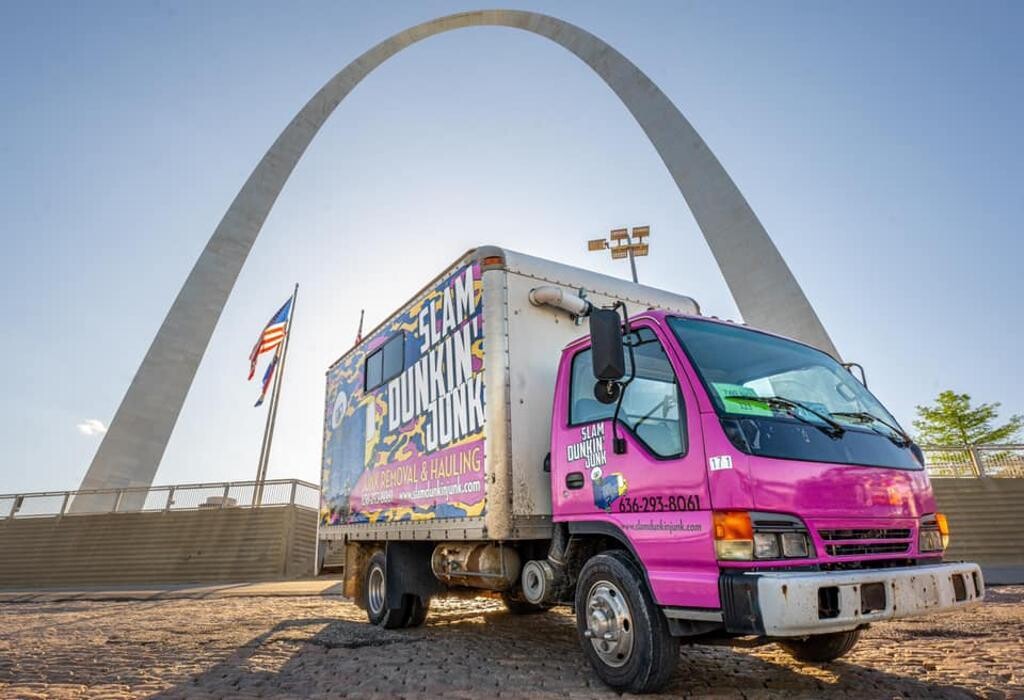 Images Slam Dunkin Junk, LLC