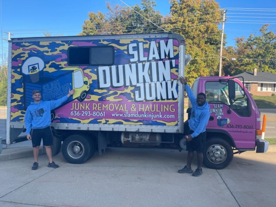 Images Slam Dunkin Junk, LLC