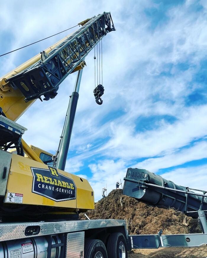 Images Reliable Crane Service