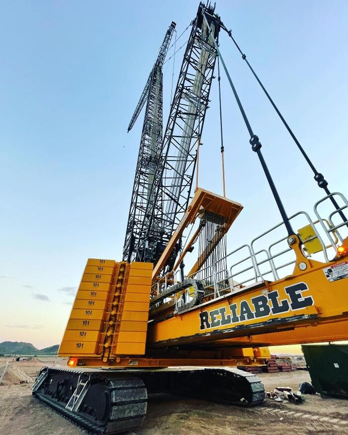 Images Reliable Crane Service