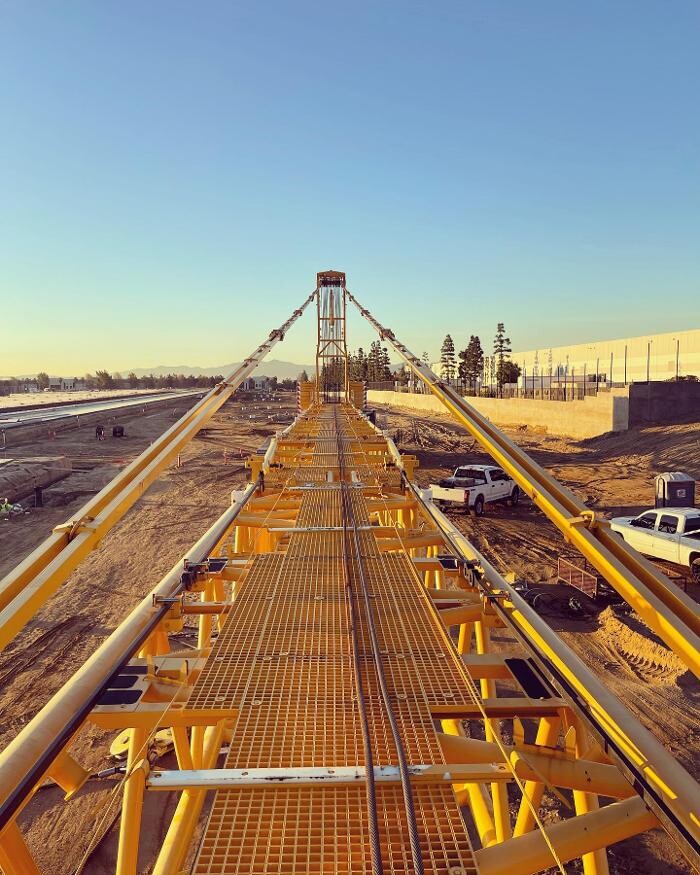 Images Reliable Crane Service