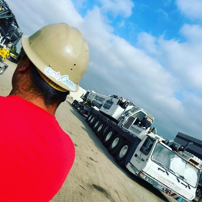 Images Reliable Crane Service