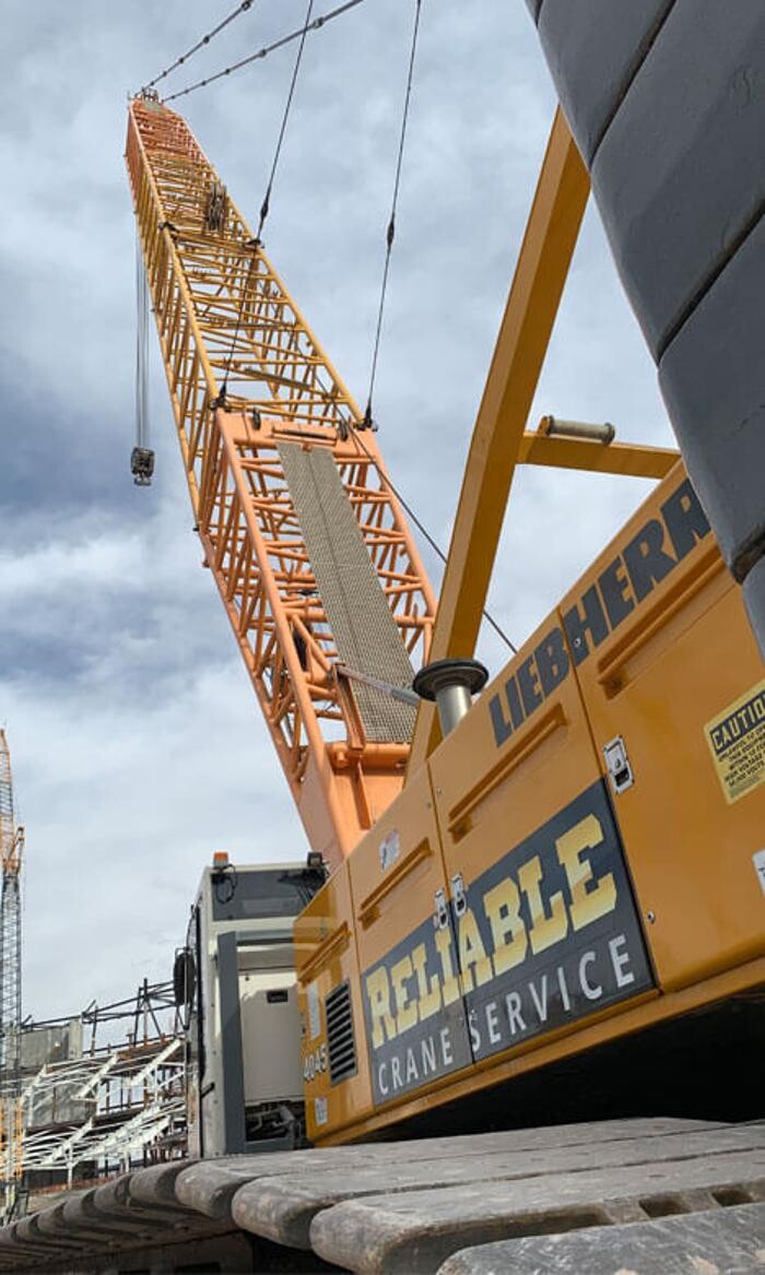 Images Reliable Crane Service