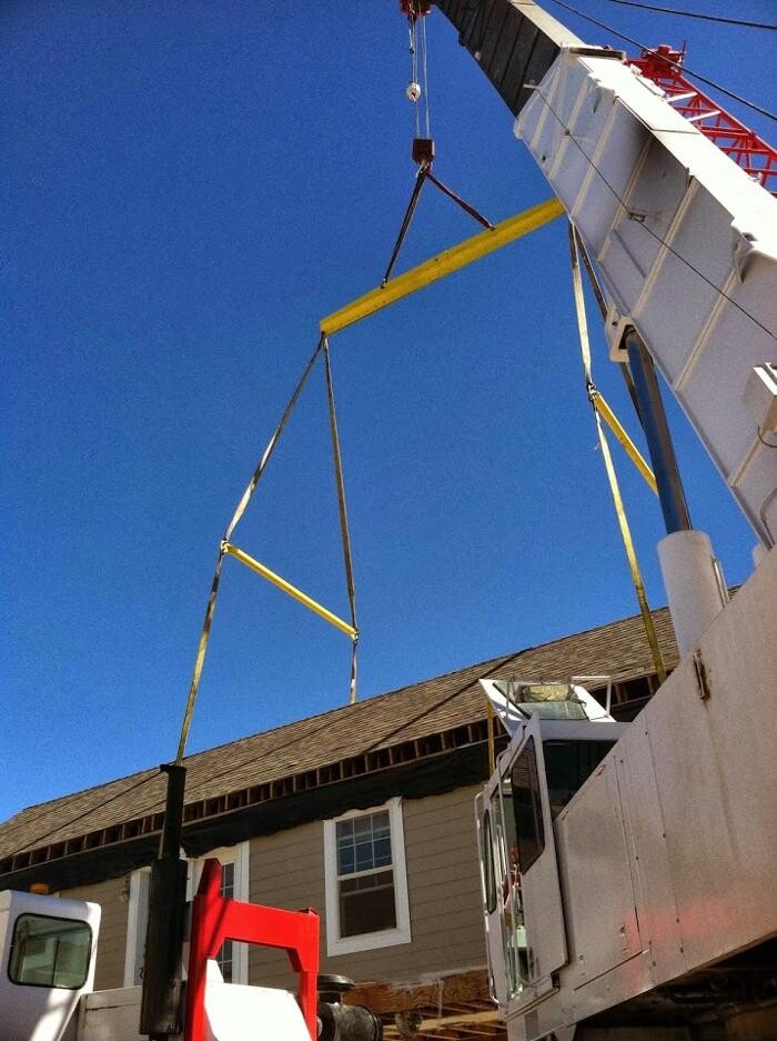 Images Reliable Crane Service