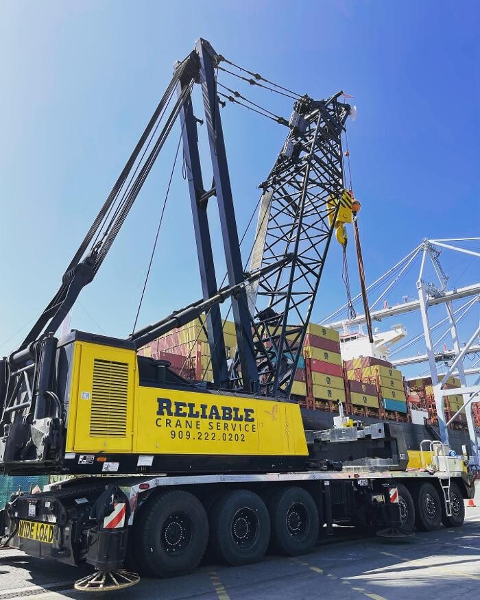 Images Reliable Crane Service