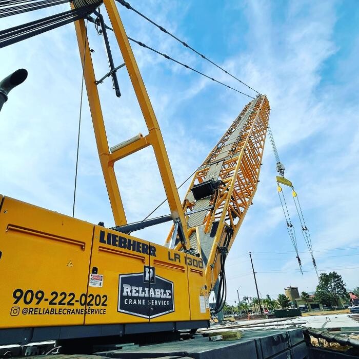 Images Reliable Crane Service