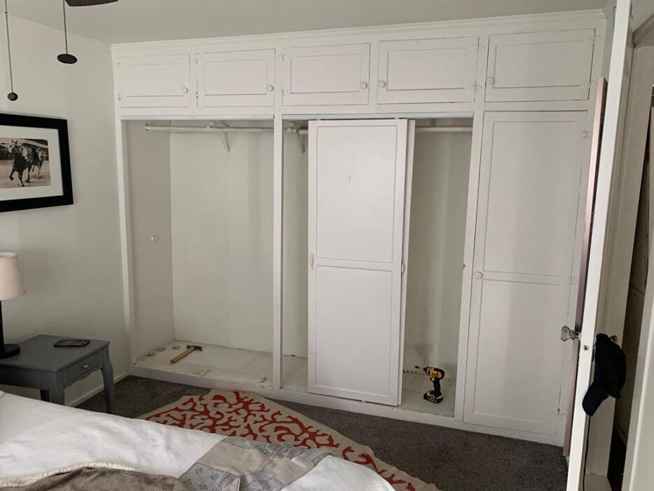 Images Bella Closets & Cabinets