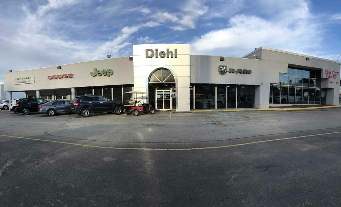 Images Diehl Chrysler Dodge Jeep Ram of Butler