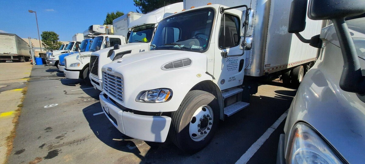 Images Matthews Mobile Collision Center