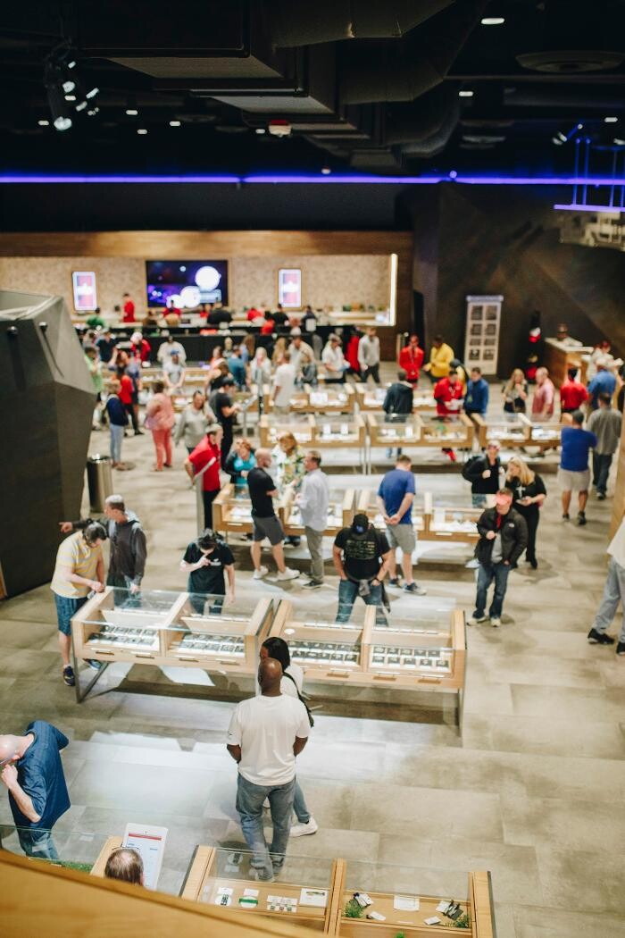 Images Planet 13 Las Vegas