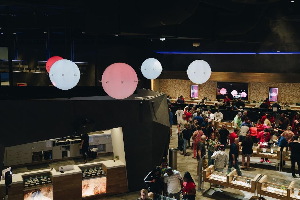 Images Planet 13 Las Vegas