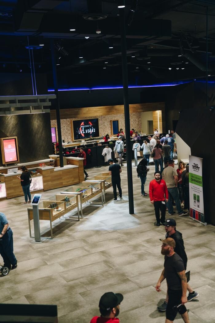 Images Planet 13 Las Vegas