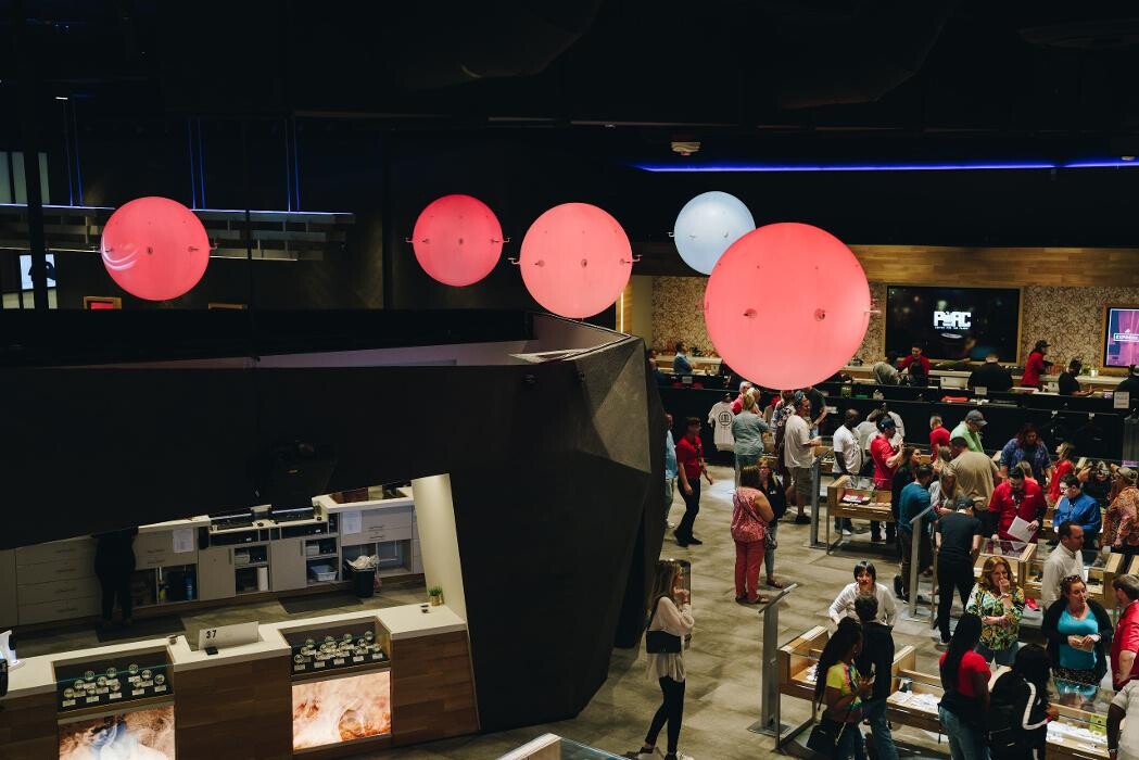 Images Planet 13 Las Vegas