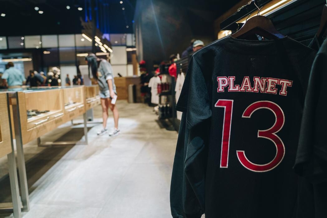 Images Planet 13 Las Vegas