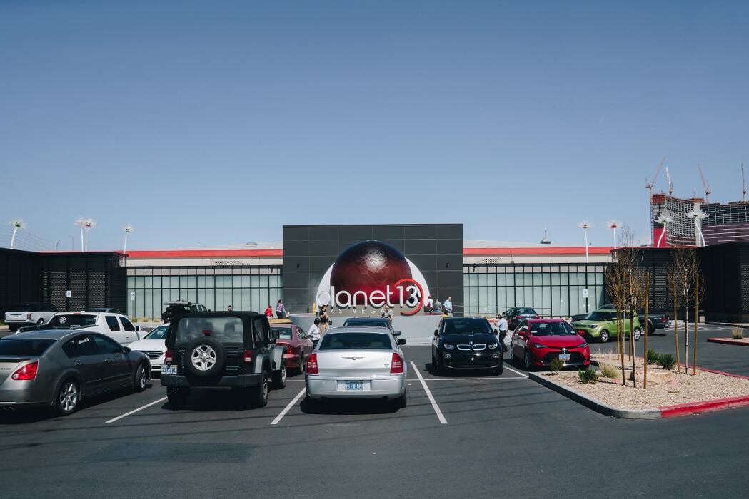 Images Planet 13 Las Vegas