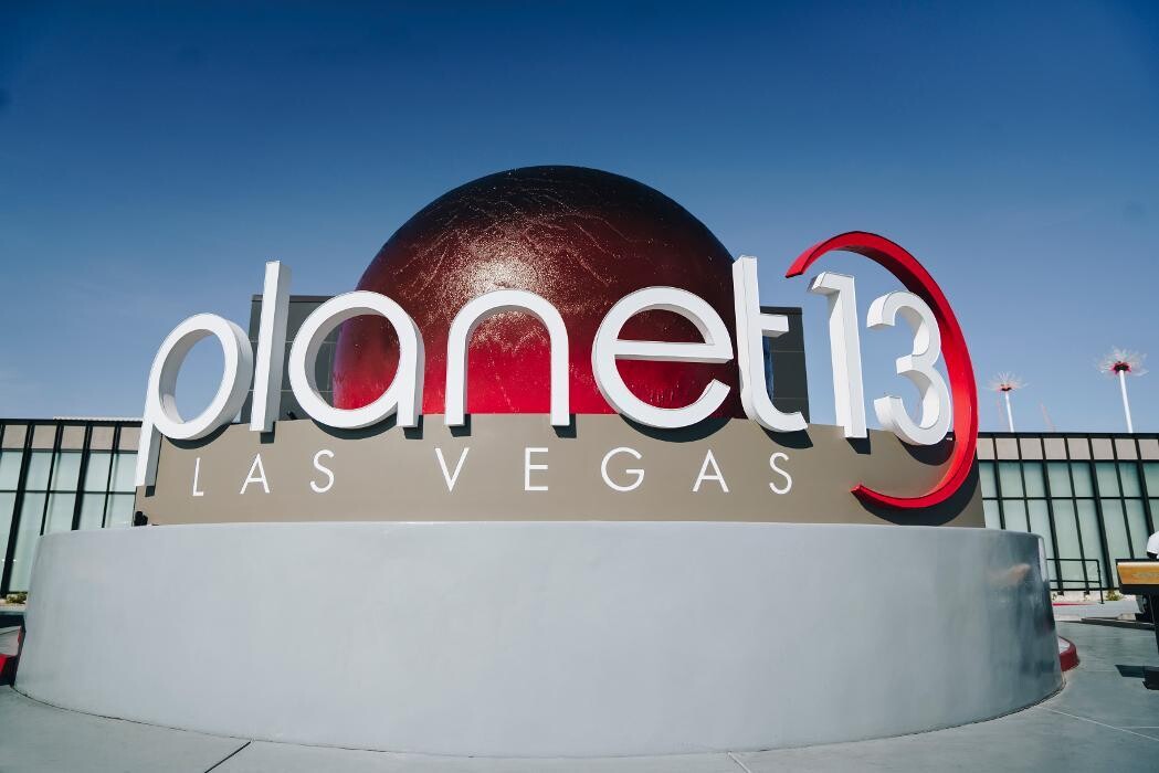 Images Planet 13 Las Vegas
