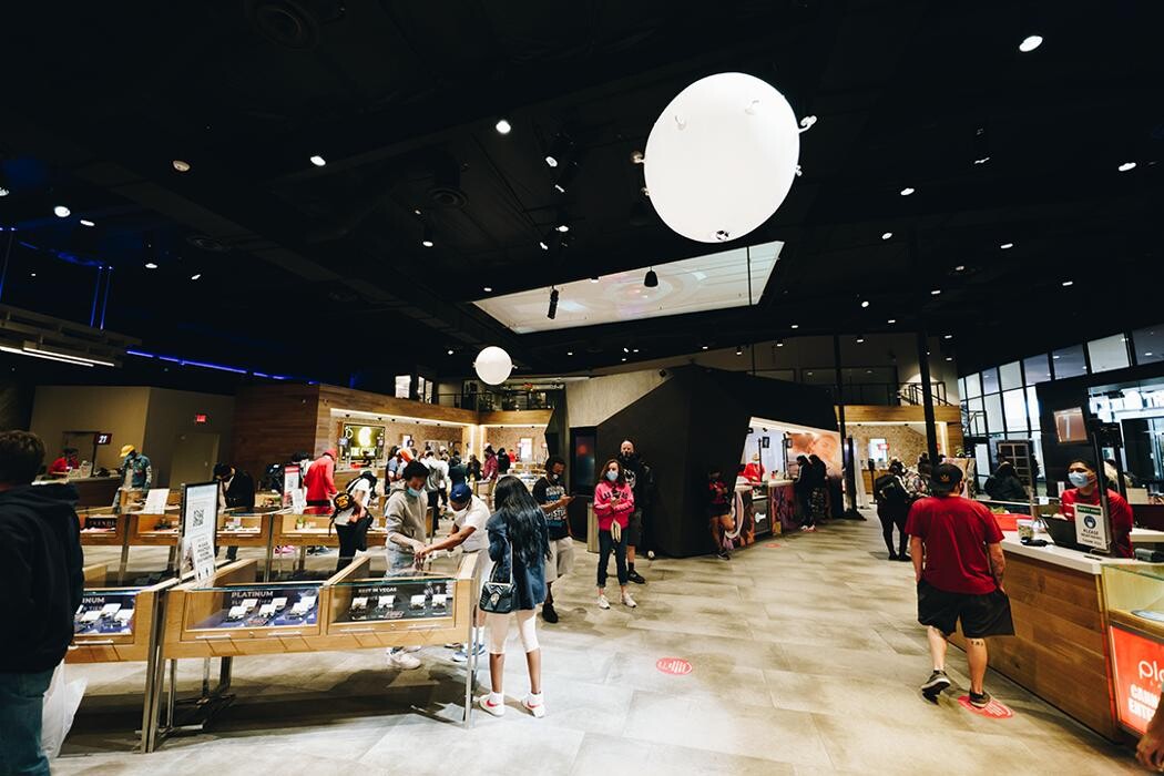 Images Planet 13 Las Vegas