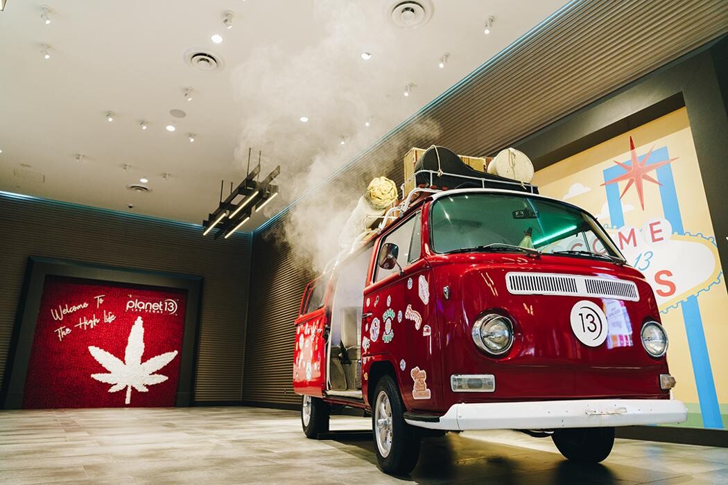 Images Planet 13 Las Vegas