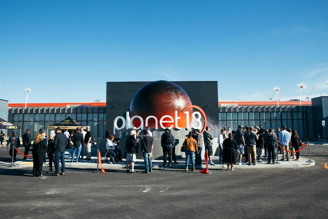 Images Planet 13 Las Vegas