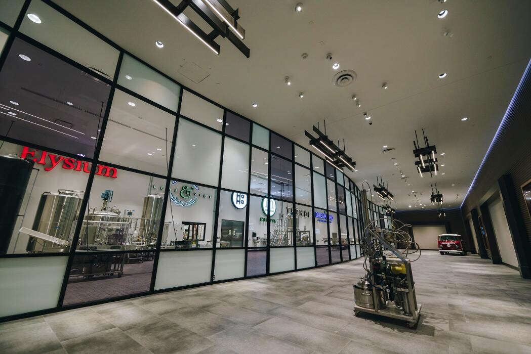 Images Planet 13 Las Vegas