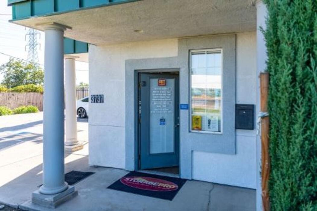 Images StoragePRO of Stockton